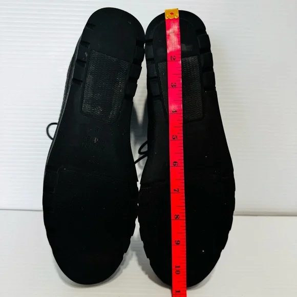 Eileen Fisher Eddy Gray Recycled Stretch Knit Platform
Oxford Size 9 - Picture 14 of 14